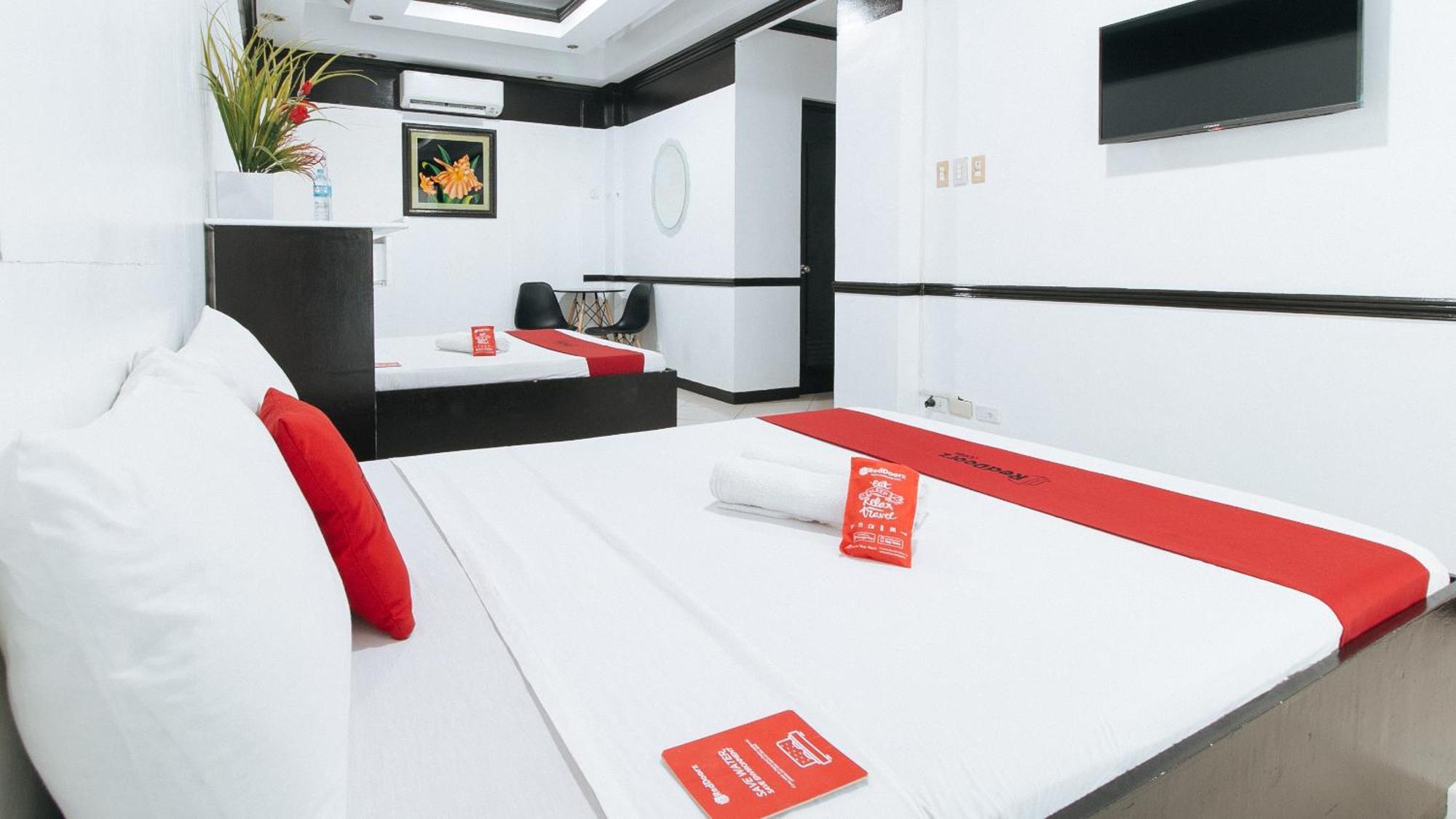 Reddoorz At Plus Villa Gloria Taguig Exteriér fotografie