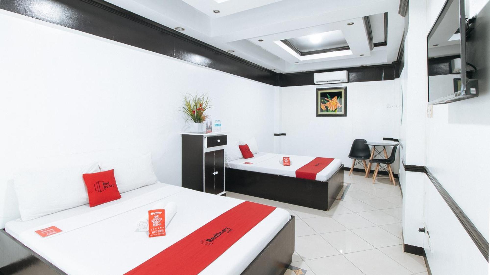 Reddoorz At Plus Villa Gloria Taguig Exteriér fotografie