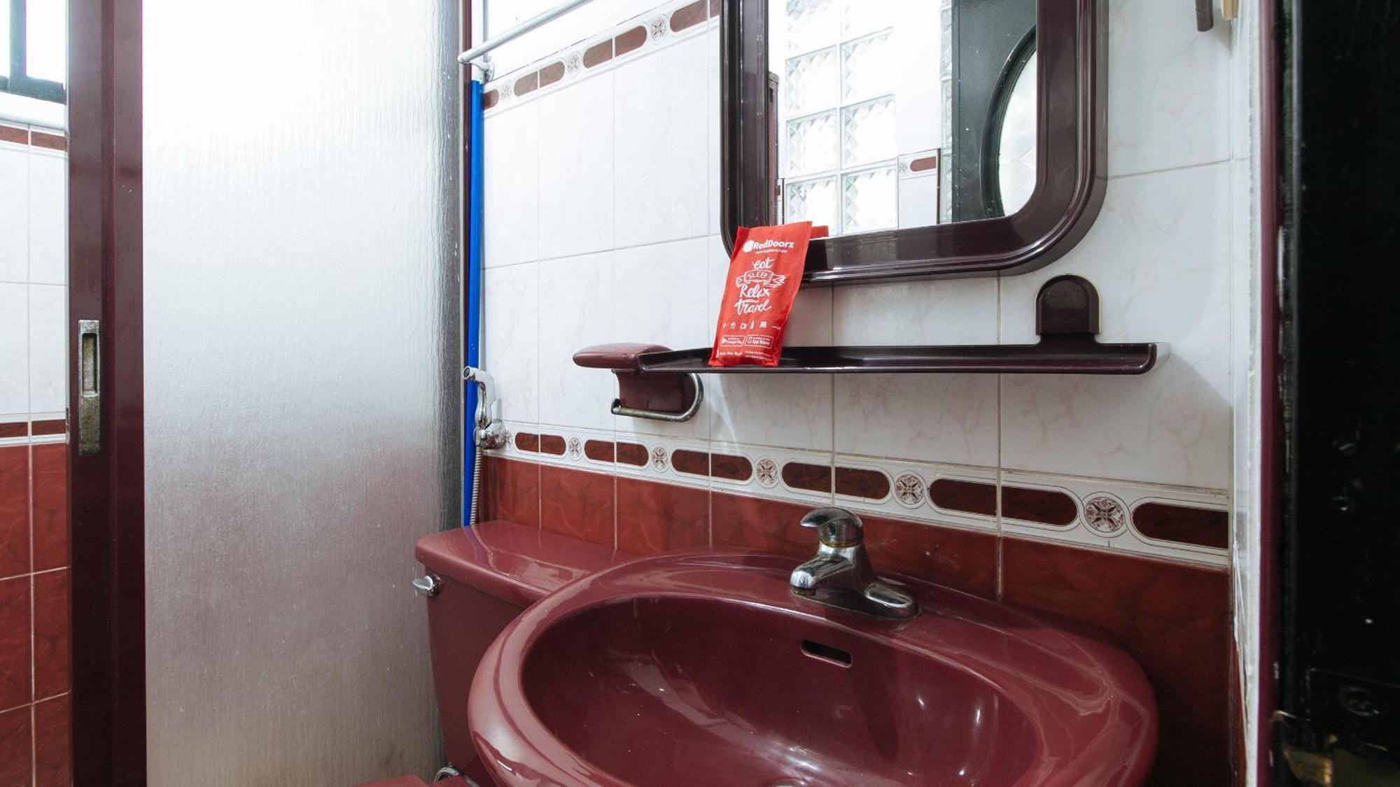 Reddoorz At Plus Villa Gloria Taguig Exteriér fotografie