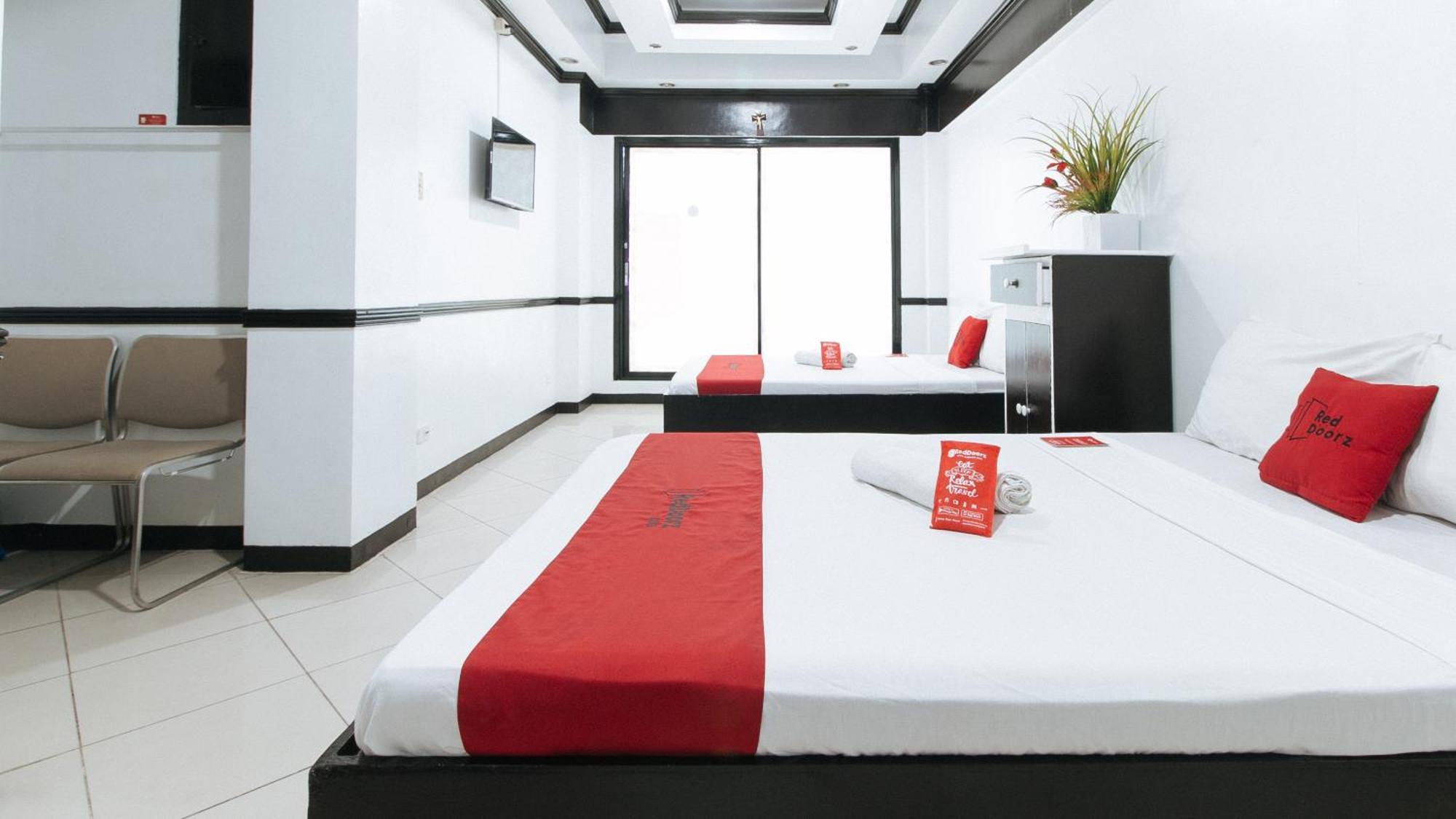 Reddoorz At Plus Villa Gloria Taguig Exteriér fotografie