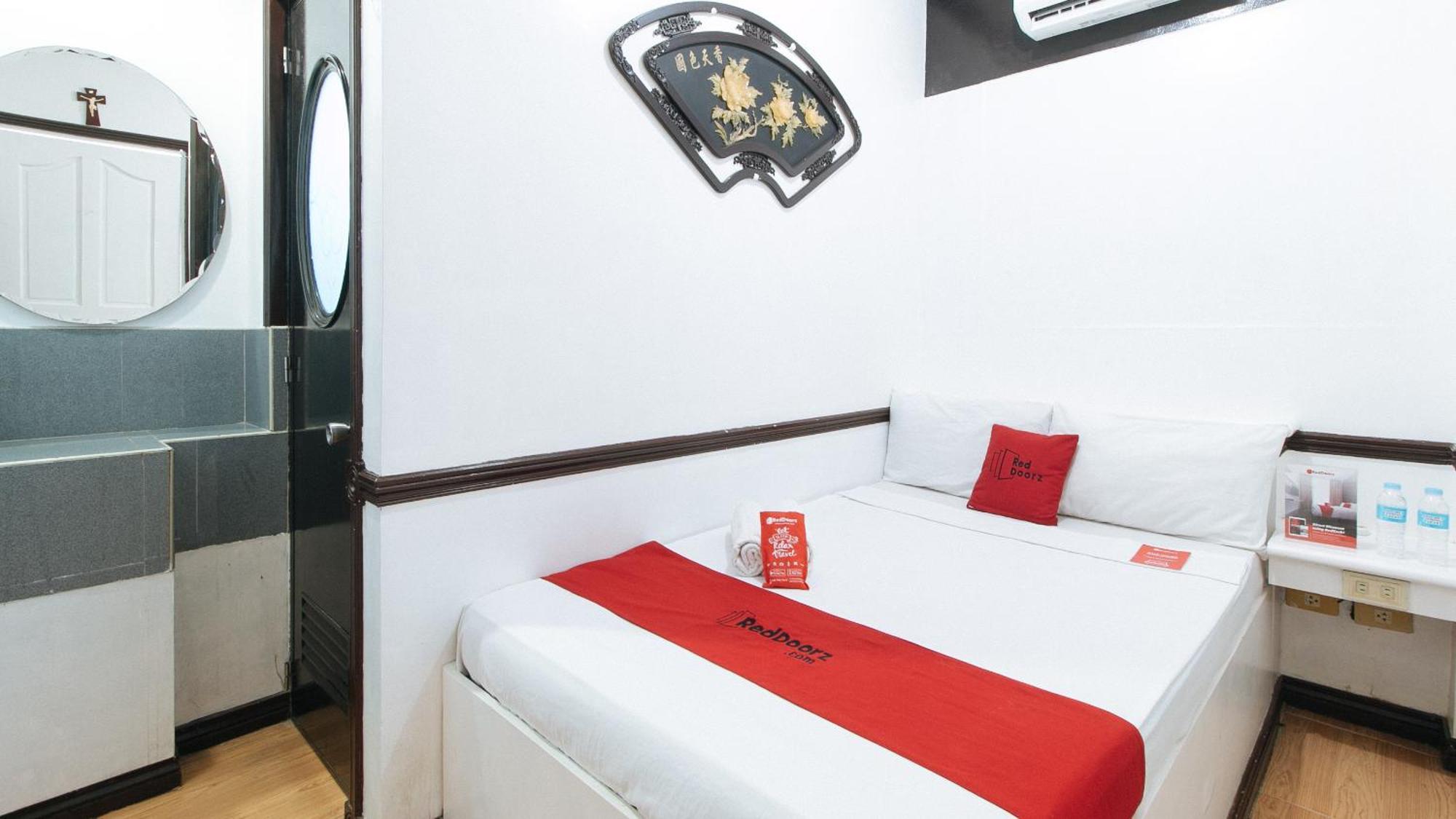 Reddoorz At Plus Villa Gloria Taguig Exteriér fotografie