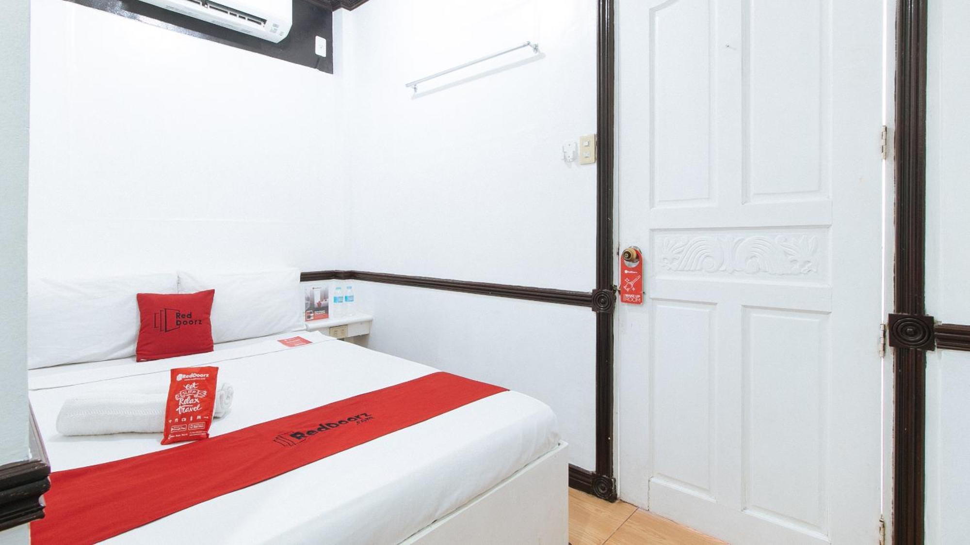 Reddoorz At Plus Villa Gloria Taguig Exteriér fotografie