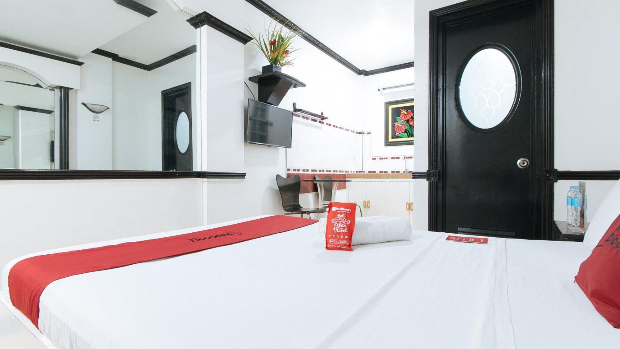 Reddoorz At Plus Villa Gloria Taguig Exteriér fotografie